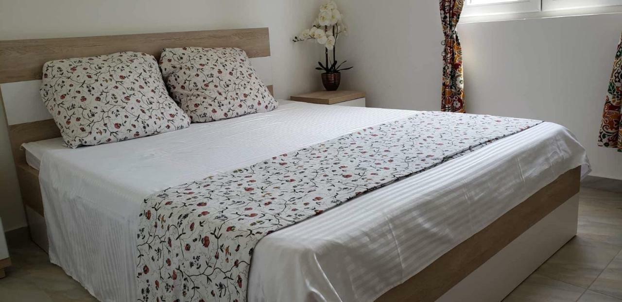 באר Apartmani Suncokreti - Sunflower Apartments מראה חיצוני תמונה